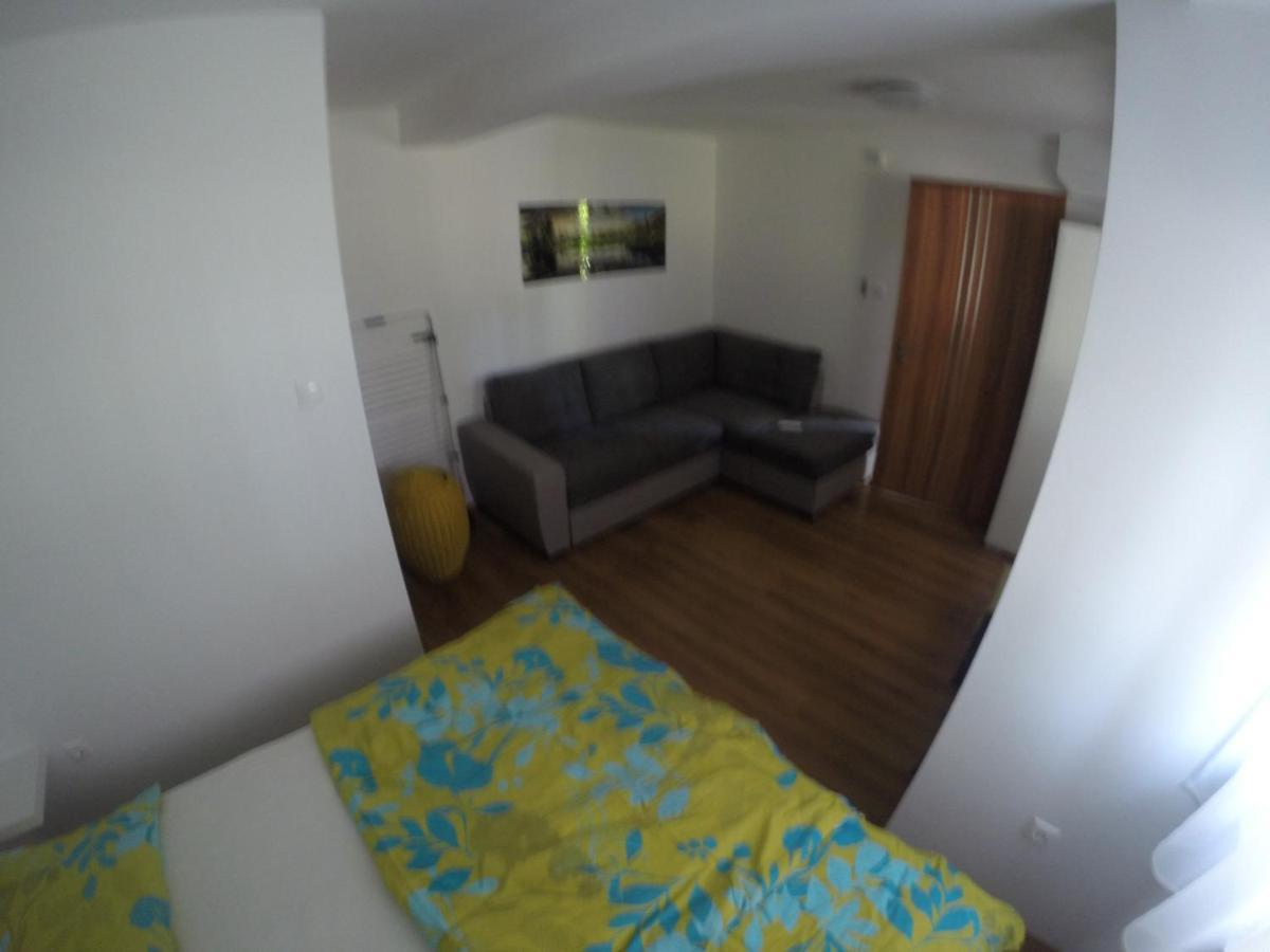 Mandula Apartmanok Badacsonytomaj Exteriör bild