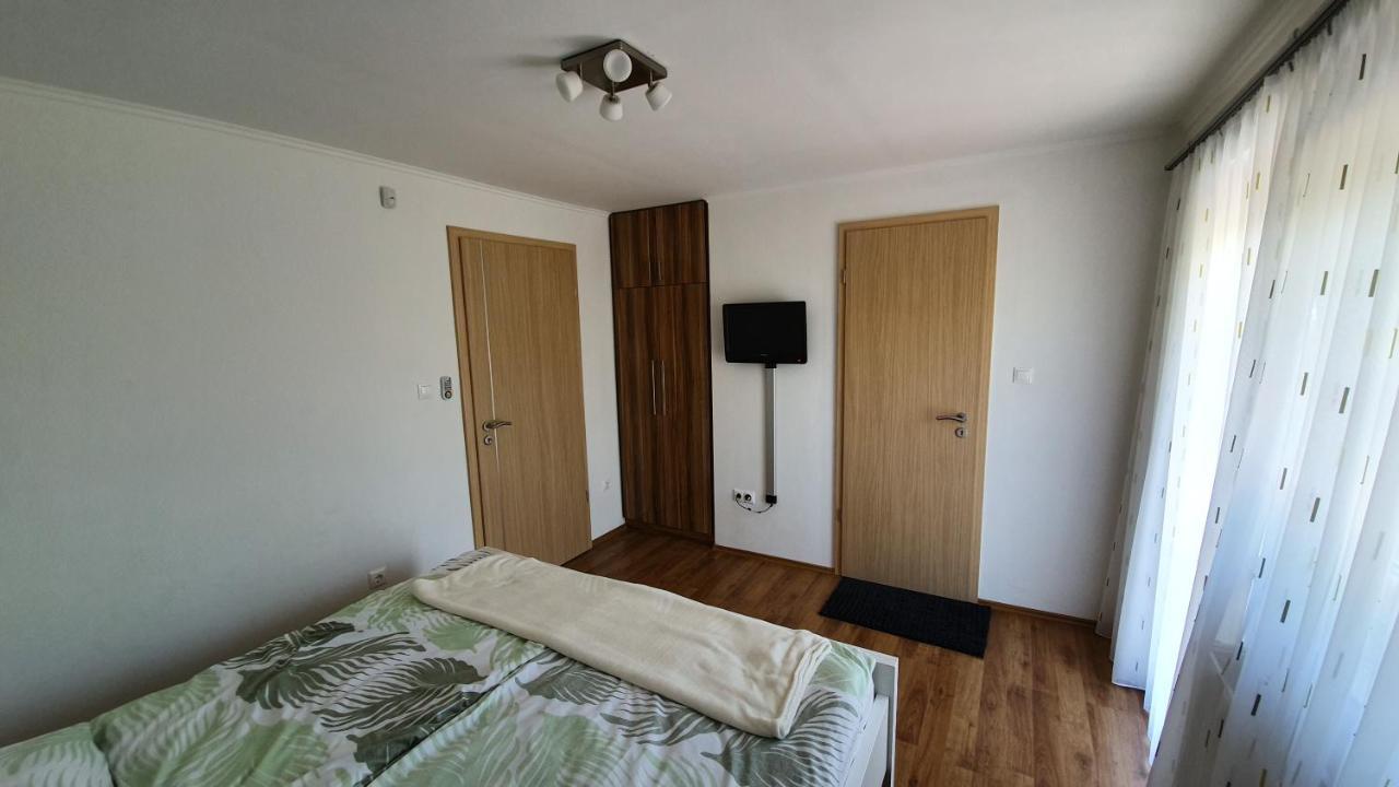 Mandula Apartmanok Badacsonytomaj Exteriör bild